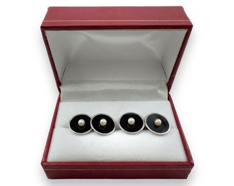 Mikimoto Art Deco 1940's 18K Gold and Onyx with Cultured Pearl Matching Double-sided Cufflinks In Original Box