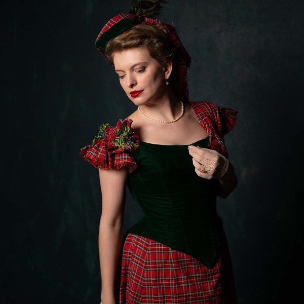 Abito in stile scozzese vittoriano, abito rosso e Greeen Plaid 1880