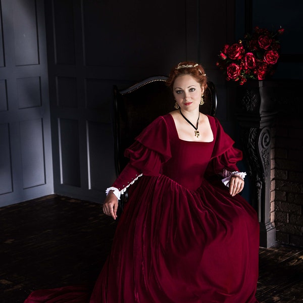 Red Velvet Renaissance Dress, Elizabeth Bathory Gown