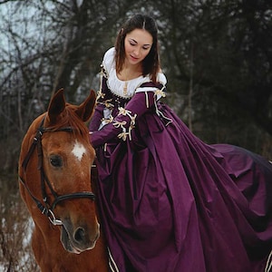 Violet Renaissance Gown, 15th Century Italian Venetian Dress, Renfair Historical Gown