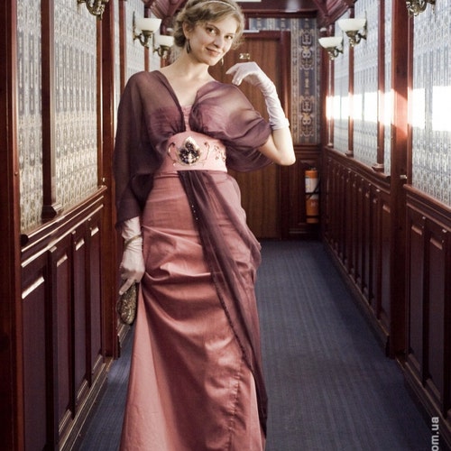 Edwardian Misty Rose Dress, 1910s Ball Gown, Titanic English Rose Historical Dress