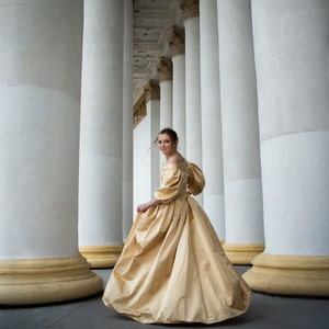 17th Century Golden Dress, 1600s Gown