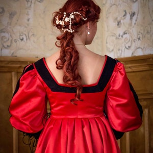 Red and Black Renaissance Dress, Italian Renaissance Costume, 1500s Gown image 8