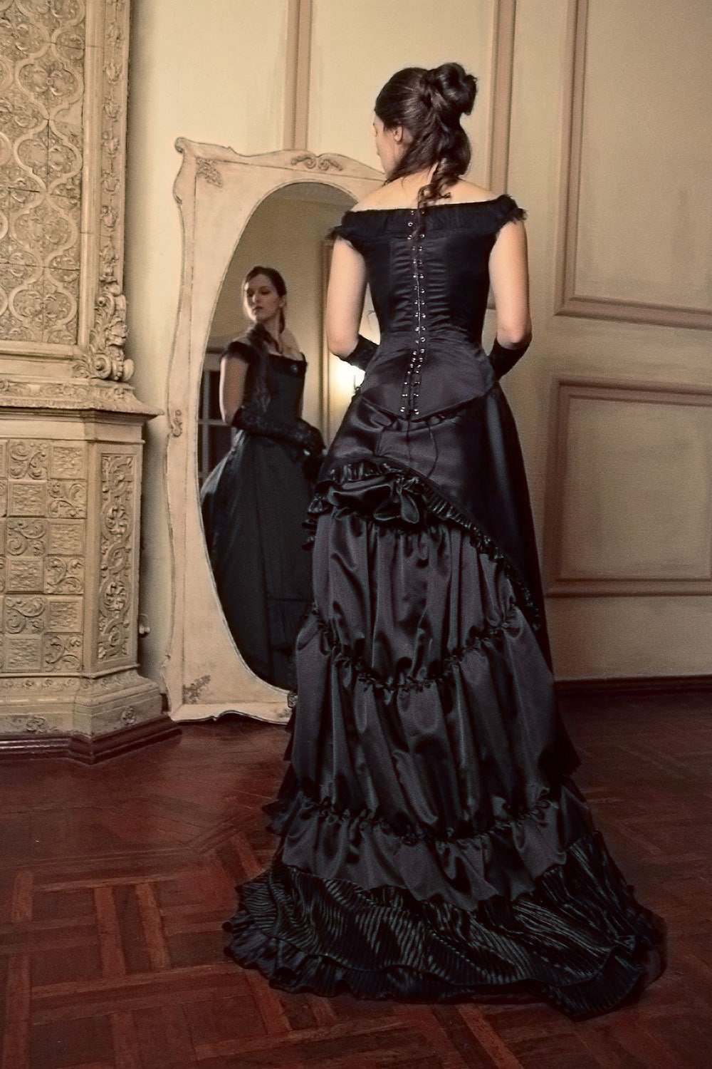 old fashioned black dress Vintage / Retro Black Lace Winter Prom Dresses 2024 A-Line / Princess High Neck Long Sleeve Backless Floor-Length / Long Prom Formal Dresses
