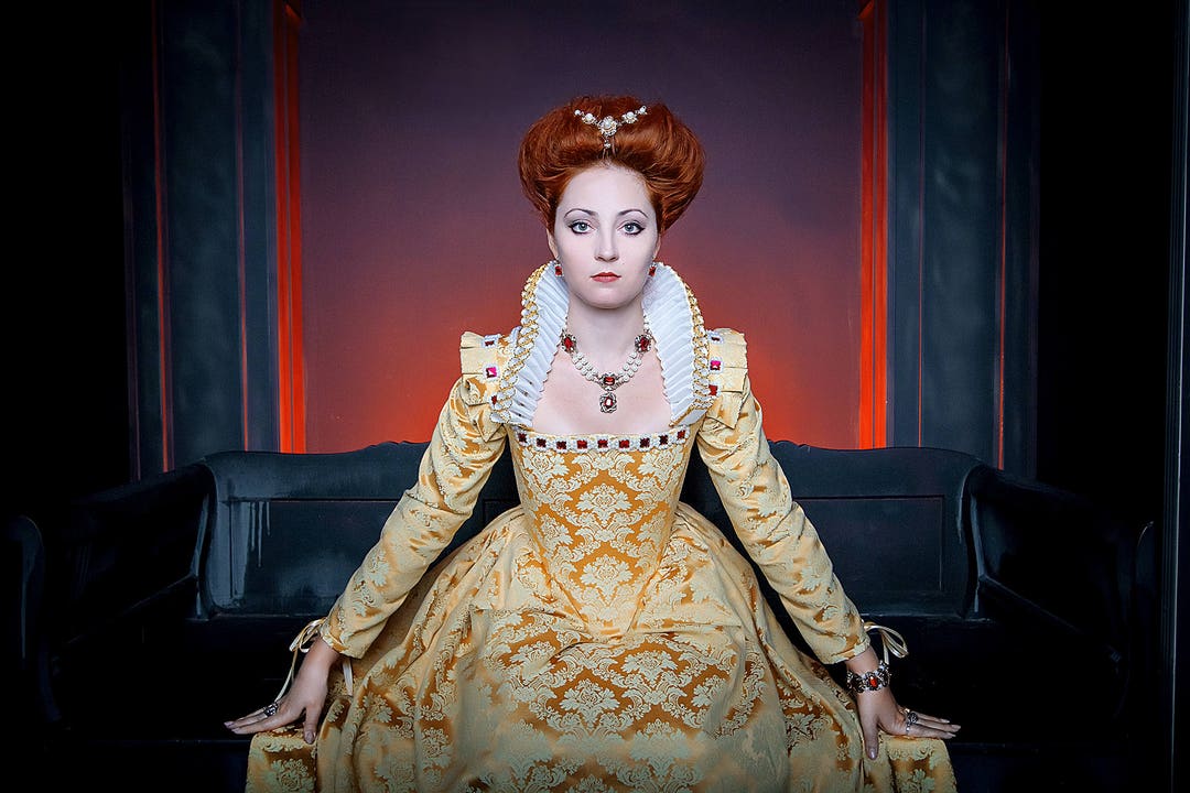 elizabethan dress 005D Comfort Gown Digital Download  Margo Anderson's Historic Costume Patterns and features rich brocades Elizabethan Gowns - Raven Worksip