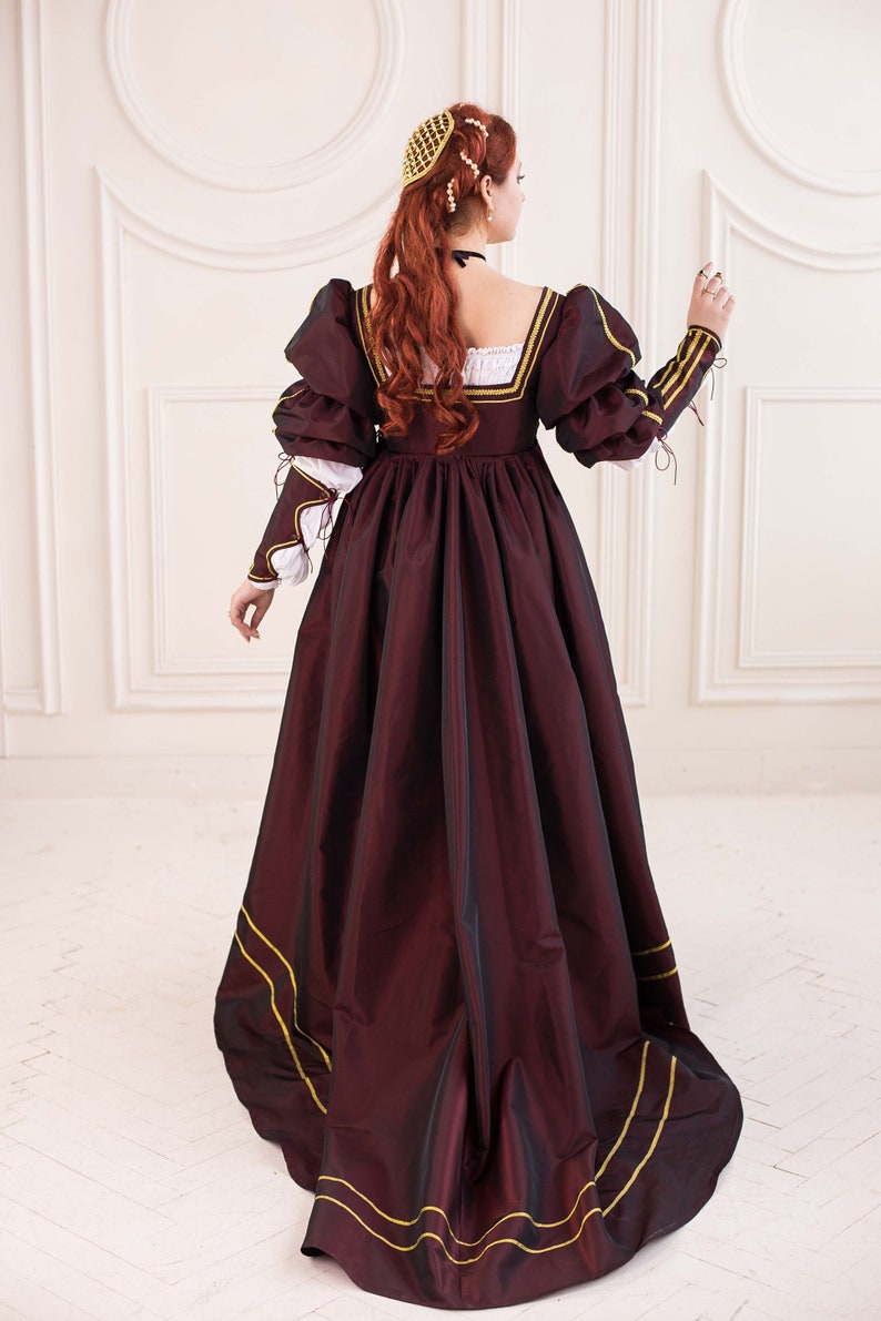 Dark Red Renaissance Dress, 1500s Renaissance Gown image 7