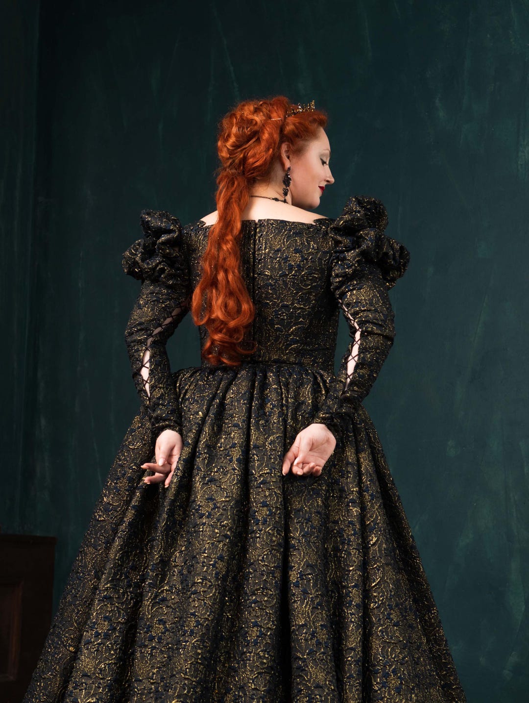 black and gold renaissance dress Dark Queen Black and Gold Gown, Halloween Renaissance Dress, Elizabethan Dark Fantasy Gown
