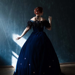 Empress Sissi Velvet Gown, Midnight Blue 1860s Star Dress image 5