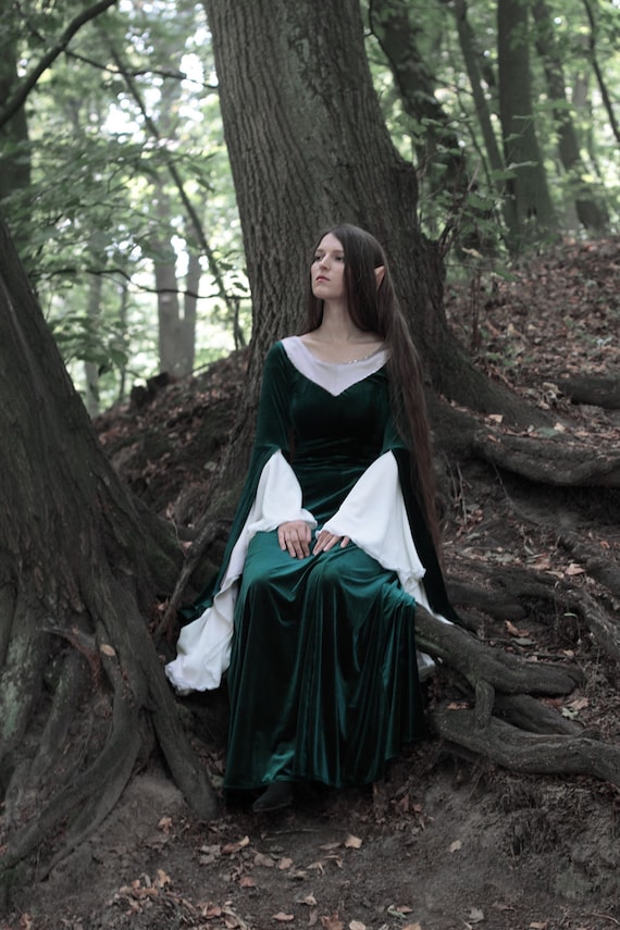 Emerald Elven Dress Fairy Elven Wedding Gown Pre raphaelites Gown Etsy