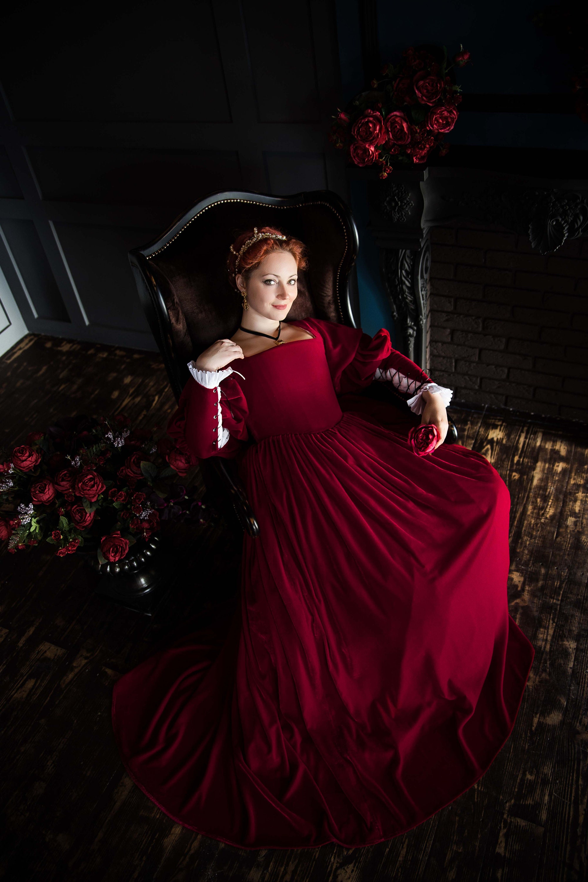 Red Velvet Renaissance Dress Elizabeth Bathory Gown Etsy UK