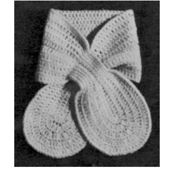 Vintage Cat's Paw Scarf Crochet Pattern PDF Instant Download Crocheted Bandana Neckerchief Headscarf