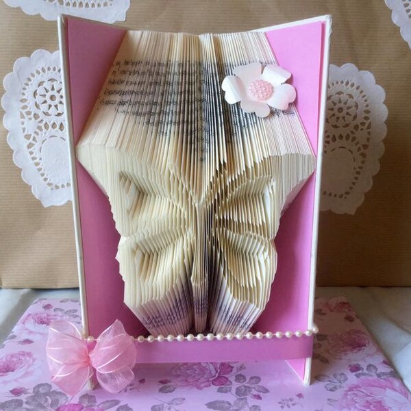 Book folding art pattern for butterfly