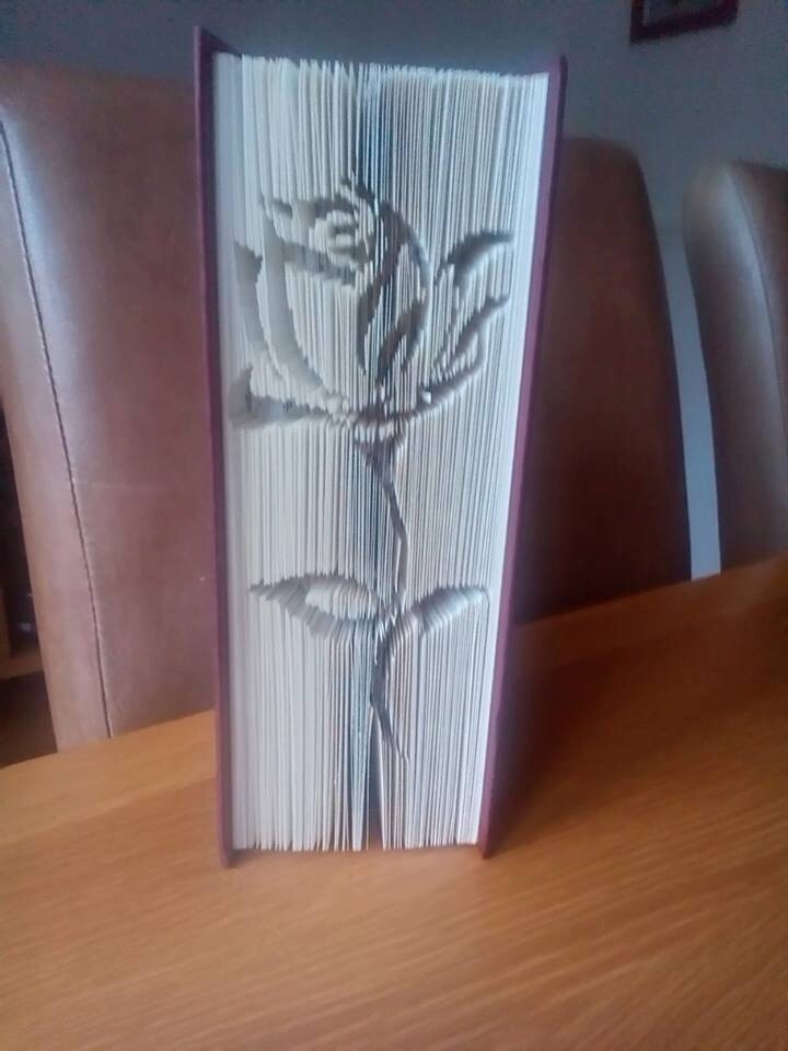 Papercraft Mark With Instructions Measure Fold Rose book folding art ...