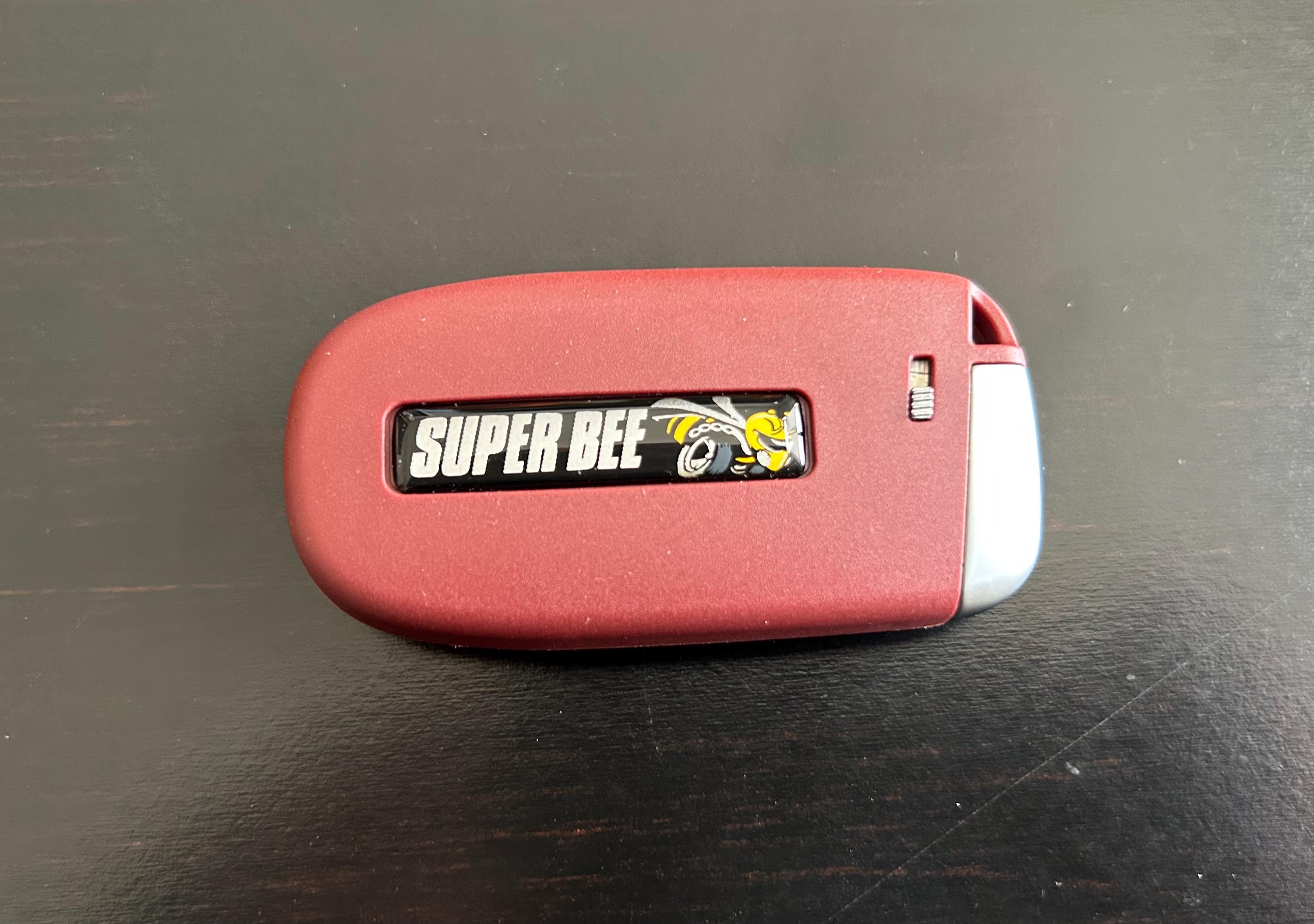 For Challenger/Charger red key fob shell with Super Bee keyfob badge