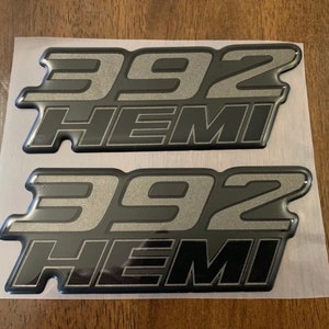 392 HEMI fender badges (pair) for Challenger/Charger/Durango/RAM/Grand Cherokee in Charcoal Metallic