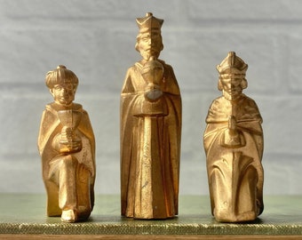 Three gold plastic vintage wise men made in Hong Kong