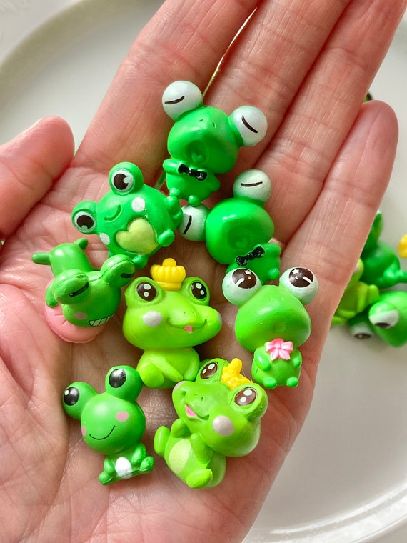 Adorable Tiny Plastic Frogs for Fairy Garden Set of 4 