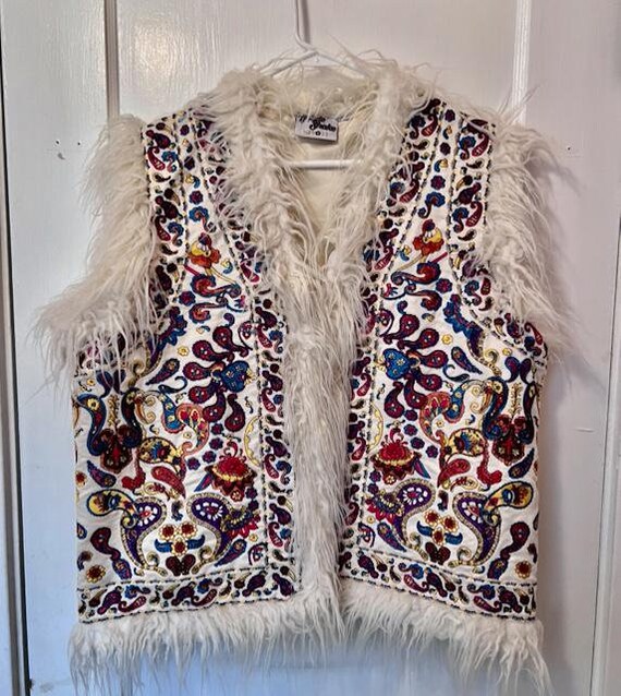 The Hippie Shake Heroes Embroidered Vest all Over… - image 1
