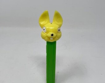 Vintage Made in Austria Easter Bunny Pez Candy Dispenser - No Feet!