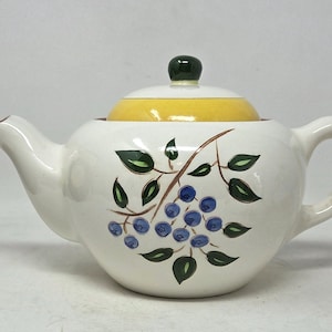 Cafetera/tetera vintage de cerámica Stangl con diseño de arándanos