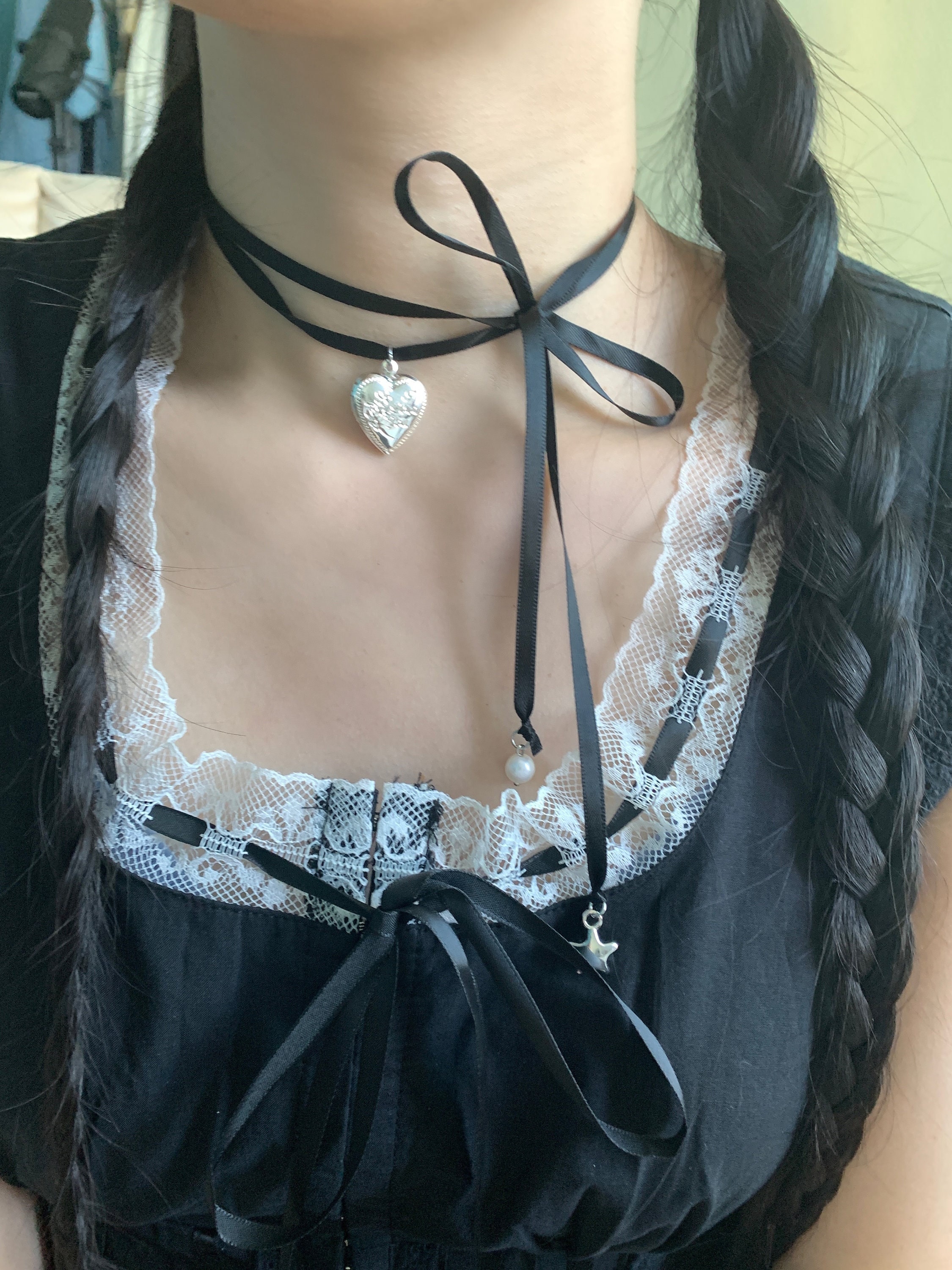 Reclaimed (vintage) Ribbon Choker With Flower in Black