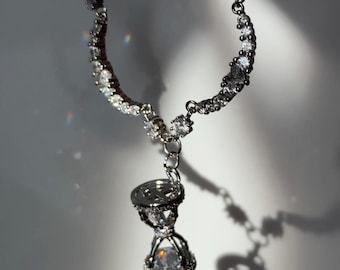 coquette hourglass necklace princess wavy necklace choker fairycore whimsical jewelry indie aesthetic cottagecore