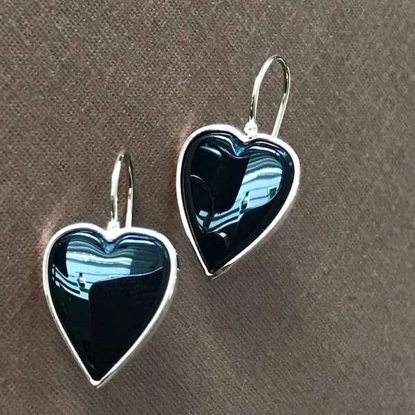 14k solid yellow gold, genuine black onyx hearts earrings, fish hook earrings, heart, dark, flat polished gemstone, small size