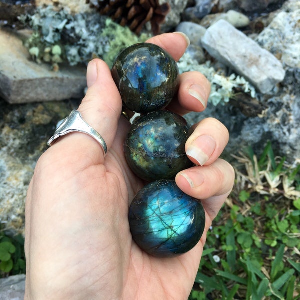Gorgeous Electric Labradorite Sphere! New Moon magic.