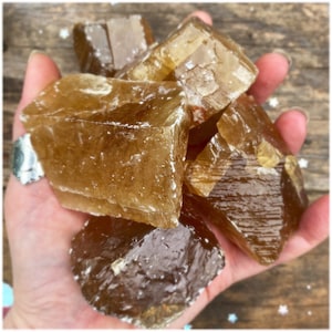 Large Honey Calcite, Clarity of Insight and Action, Confidence, Root, Solar Plexus, Third-Eye Chakra