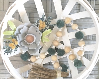 Felt Flower Bead Garland w/ Pom Poms