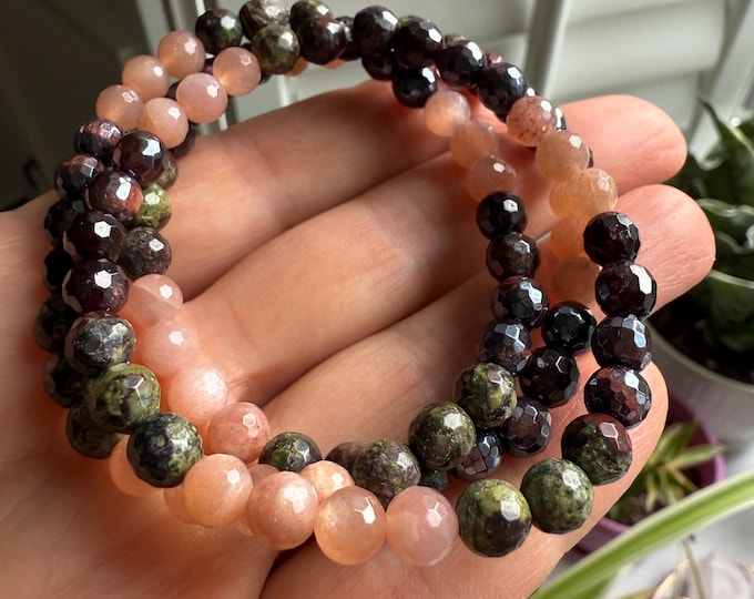 Mini Sorceress Bracelet | Dragon Blood, Sunstone, Mystic Red Tiger Eye + Garnet | 6 mm | Spiritual Junkies | Yoga + Meditation | Mala