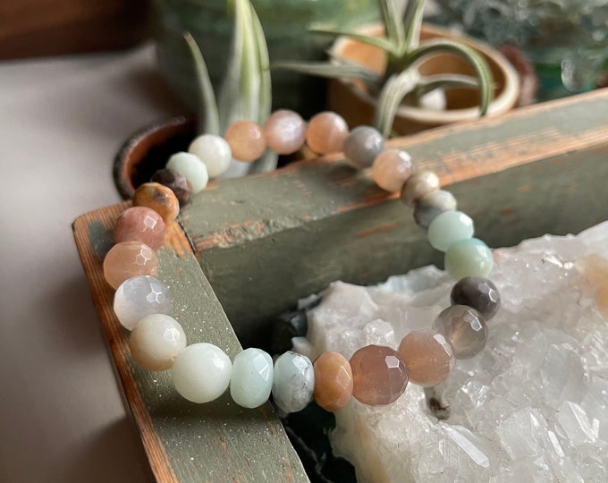 Low Tide Bracelet | Grey Moonstone, Amazonite + Amazonite Rondelles | 8 mm | Spiritual Junkies | Yoga | Mala Beads