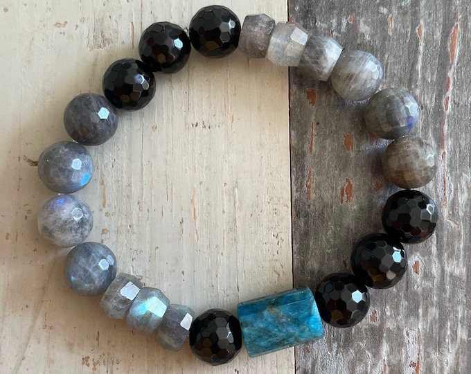 Chunky Divine Guidance Bracelet | Onyx, Labradorite + Apatite | 10 mm | Spiritual Junkies | Yoga + Meditation | Mala Beads