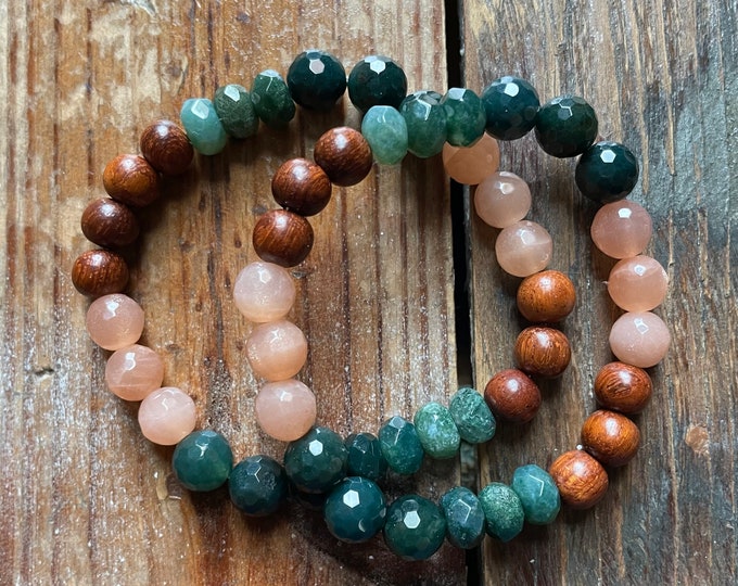 Little Summer Garden Bracelet | Chunky Natural Wood, Sunstone, + Moss Agate | 8 mm |Spiritual Junkies | Yoga | Mala Beads