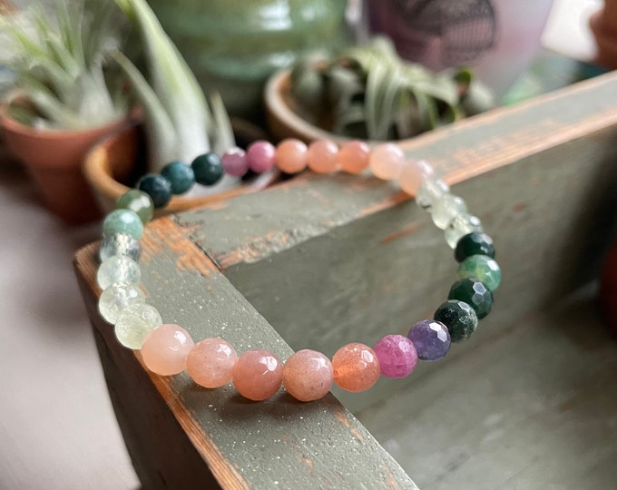 Mini Choose Kindness Bracelet | Moss Agate, Prehnite, Sunstone, Strawberry Sunstone + Ruby | 6 mm | Spiritual Junkies | Yoga Mala Beads