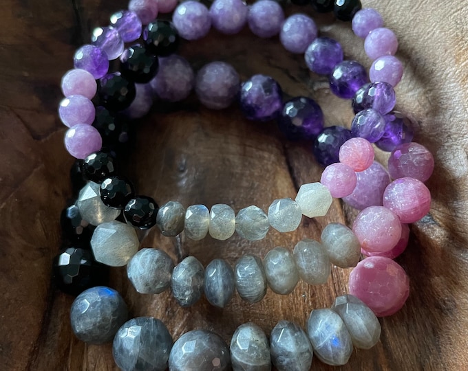 XOXO Bracelet Stack | Valentine’s Day | Onyx, Labradorite, Ruby, Amethyst, + Lepidolite | Spiritual Junkies | Yoga