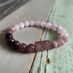 Self Lovery Bracelet | Rose Quartz, Garnet + Strawberry Quartz | 8 mm | Spiritual Junkies | Yoga Mala Beads