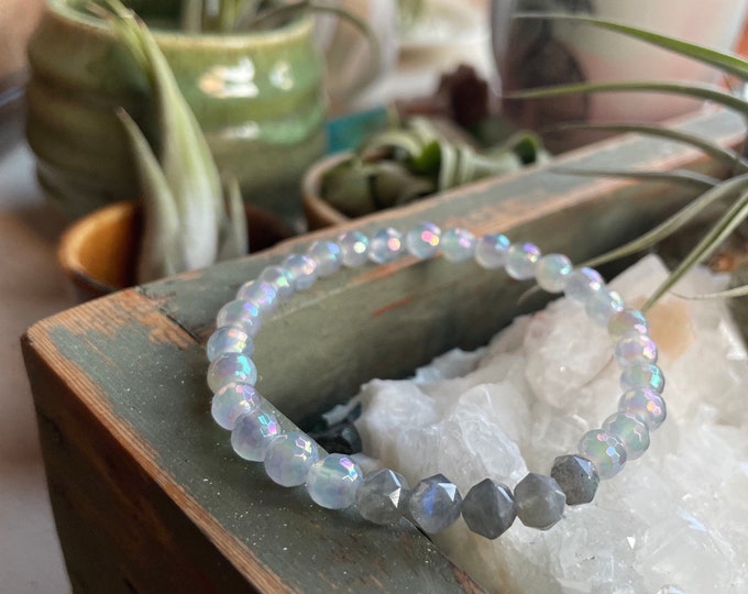 Mini Sparkle Bracelet | Rainbow Aura Agate + Labradorite | 6 mm | Spiritual Junkies | Yoga + Meditation | Mala Beads