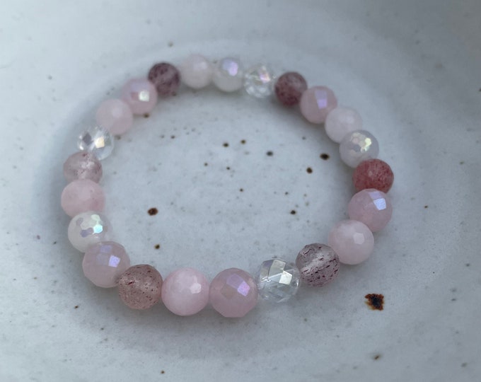 Berry Beautiful Bracelet | Strawberry Quartz, Rose Quartz, Pink Aura Quartz, Mystic Rainbow Agate + Aura Quartz | 8 mm | Spiritual Junkies