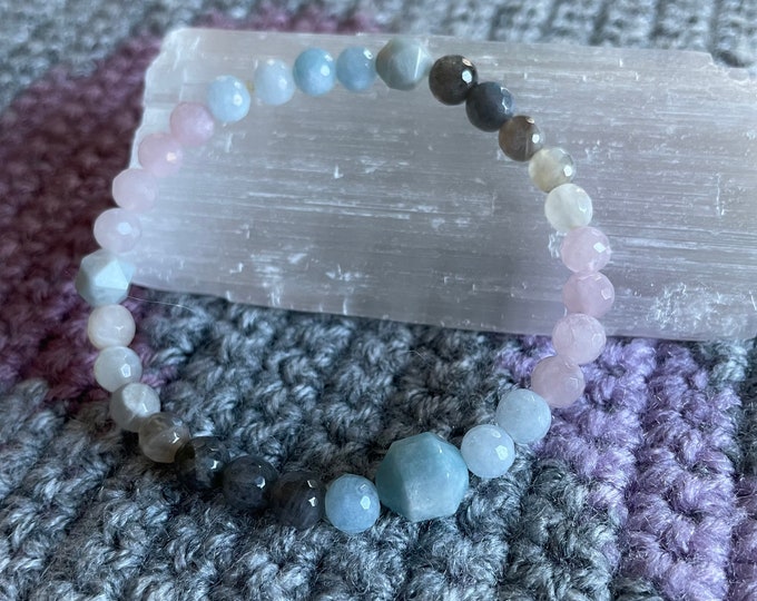 Mini Pisces Moon Bracelet | Rose Quartz, Moonstone, Labradorite + Aquamarine | 6 mm | Spiritual Junkies | Yoga | Mala Beads