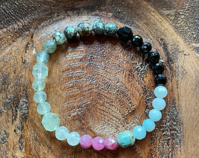 Mini Extraordinary Bracelet | Onyx, African Turquoise, Prehnite, Amazonite, + Ruby | 6 mm | Spiritual Junkies