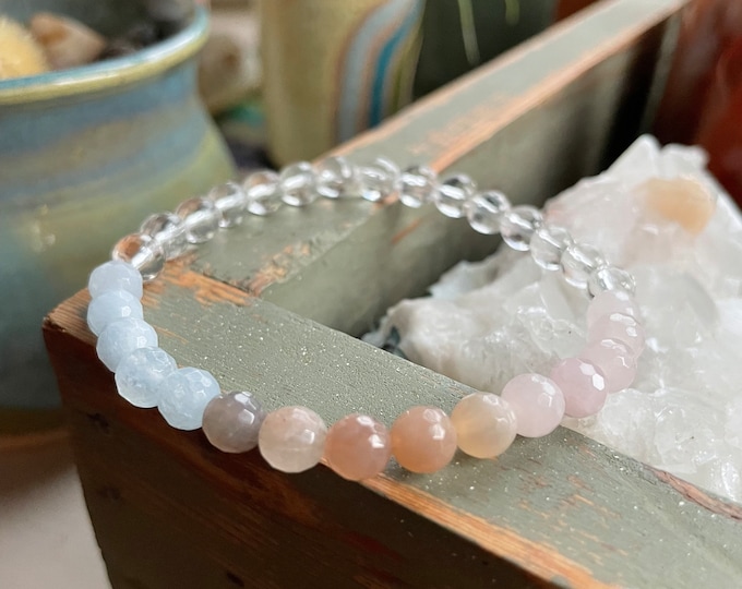 Mini Mama Bracelet | Quartz Crystal, Aquamarine, Rose Quartz + Grey Moonstone | 6 mm | Spiritual Junkies