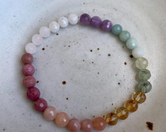 Mini Prism Bracelet | Rainbow Gemstones | 6 mm | Spiritual Junkies | Yoga + Meditation | Mala Beads