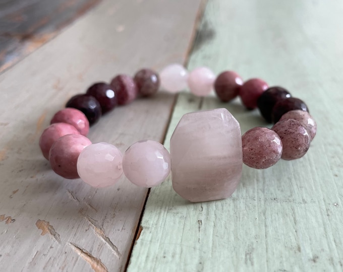 Cherished Bracelet | Chunky Garnet, Strawberry Quartz, Rose Quartz, Rhodonite | 10 mm | Spiritual Junkies | Mala Beads