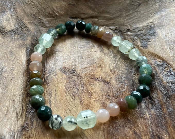 Mini Mother Nature Bracelet | Bloodstone, Indian Agate, Moss Agate, Moonstone + Prehnite | 6 mm | Spiritual Junkies | Yoga