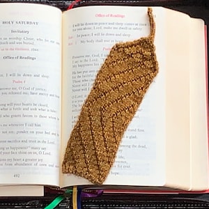 Chevron Seven Bookmark Knit Pattern
