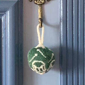 Little Drummer Boy Ornament Knit Pattern