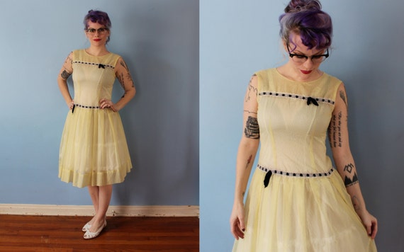 Vintage 1930's Swiss Dot Drop Waist Dress // Pale
