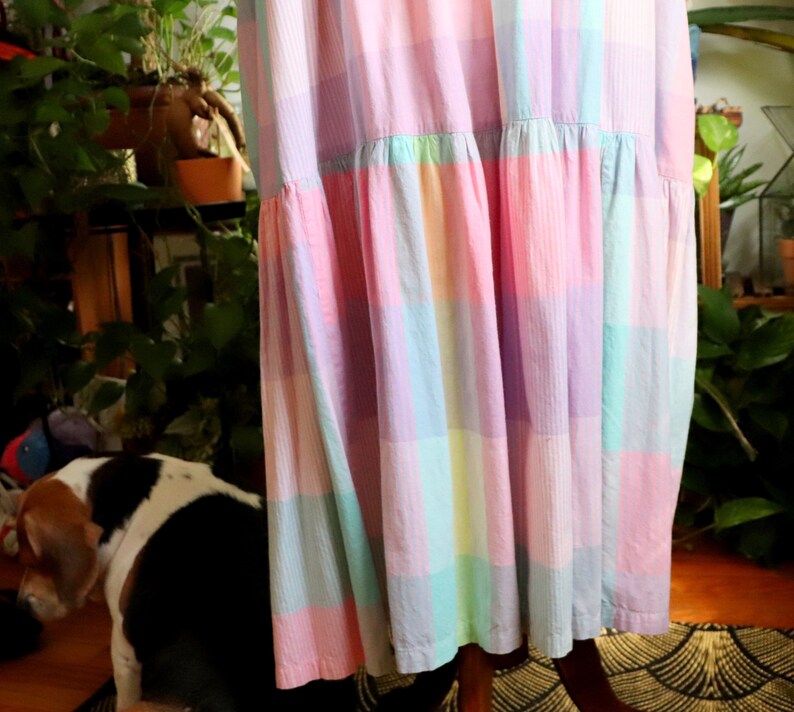 Taylor Dress Vintage 1970/'s Pockets L-XL 1980/'s Pastel Pink Purple /& Green Square Print Cotton Shift Housedress with Lantern Sleeves