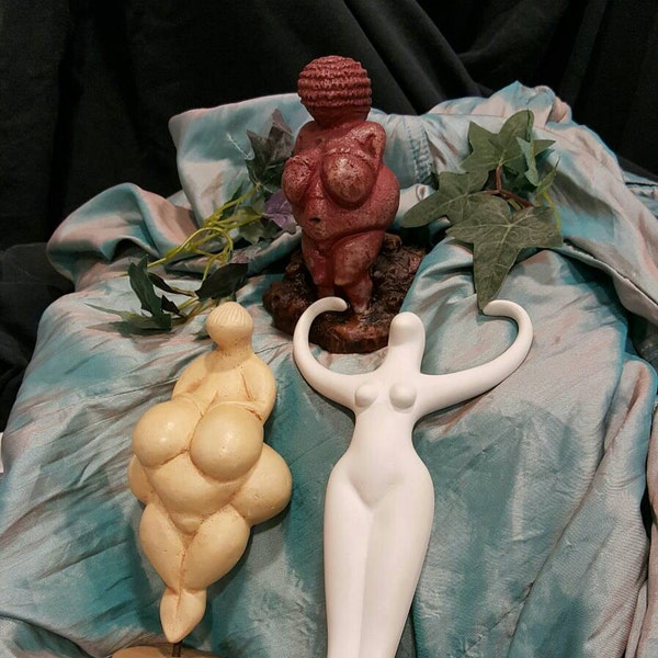 Goddess Statues    Pagan Statuettes  Willendorf  Nathor  Lespugue  Earth Goddess  Vintage Figurines  Reproductions  Wiccan Gift   lot of 3